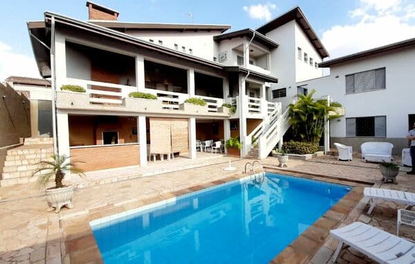 Casa Alto Padrão - Nova Itapira