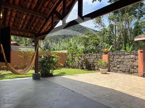 Casa com 02 dormitorios por R$1.200.000,00, Ressaca, Ubatuba/SP