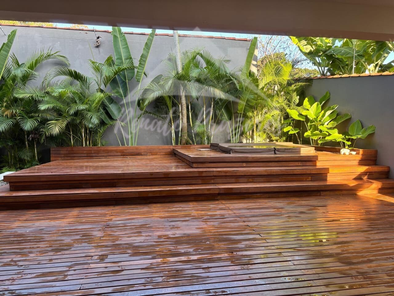 Casa com 04 dorms, sendo 03 suites em 266m2 por R$2.200.000,00, Tenório, Ubatuba/SP