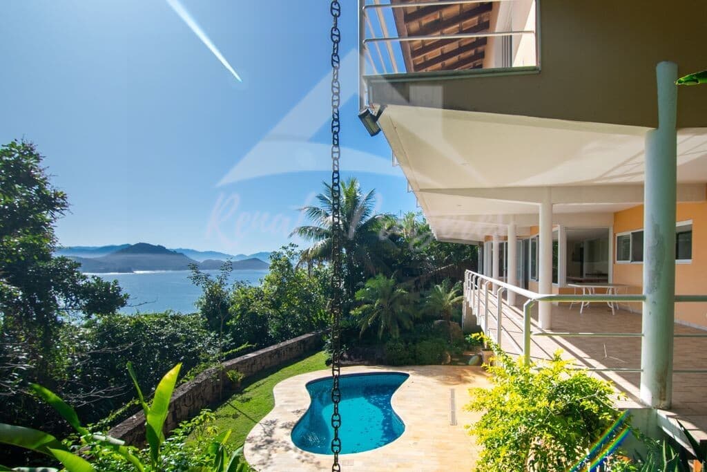 Casa em condomínio nas Toninhas, Ubatuba/SP