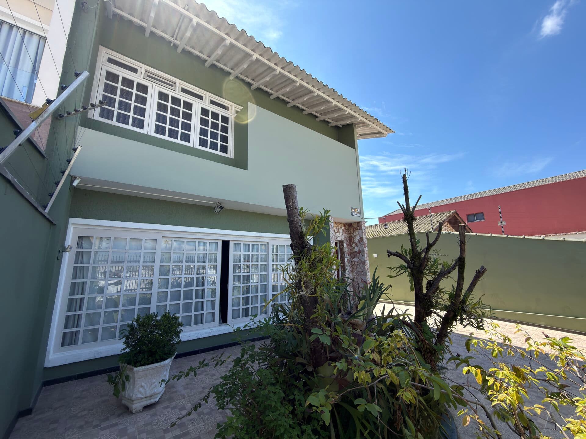 Sobrado em Paranaguá - Campo Grande