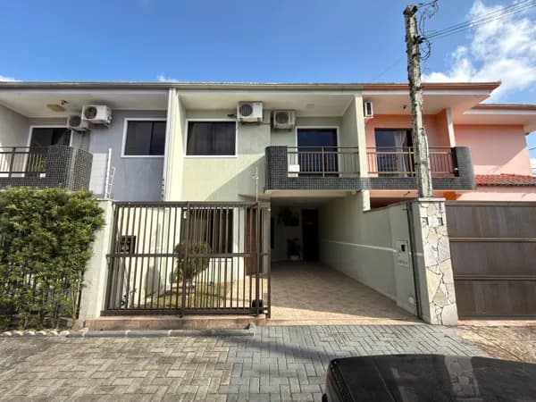 Sobrado no Palmital