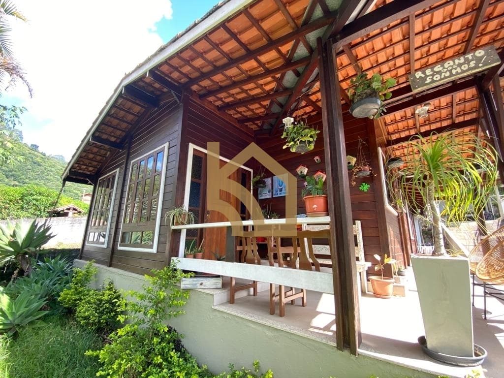 Casa em Nova Friburgo - Cônego