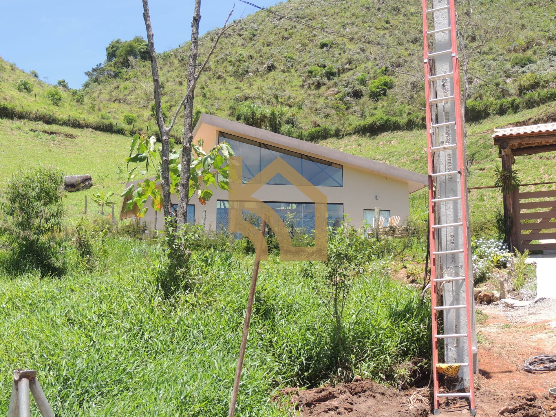 VENDA DE LOTES A PARTIR DE 500M2 PRÓXIMO AO HOTEL SHANGRILÁ - VISTA INDEVASSÁVEL