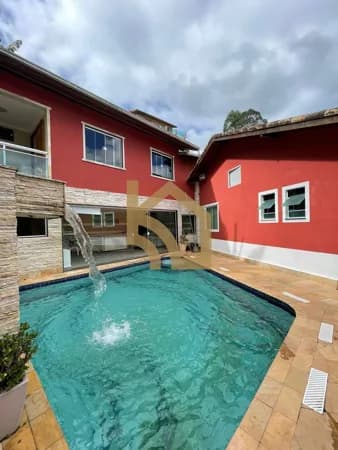 Casa em Nova Friburgo - Santa Elisa