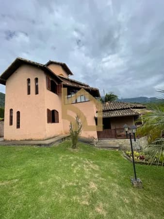 Casa Alto Padrão em Cascatinha, Nova Friburgo/RJ