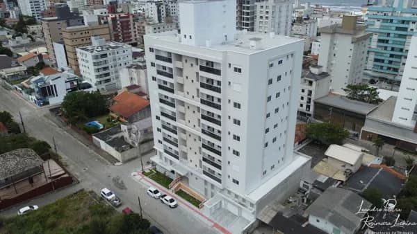 Apartamento no Mar Grosso Laguna SC