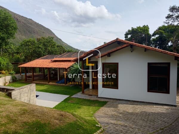 Casa em condomínio