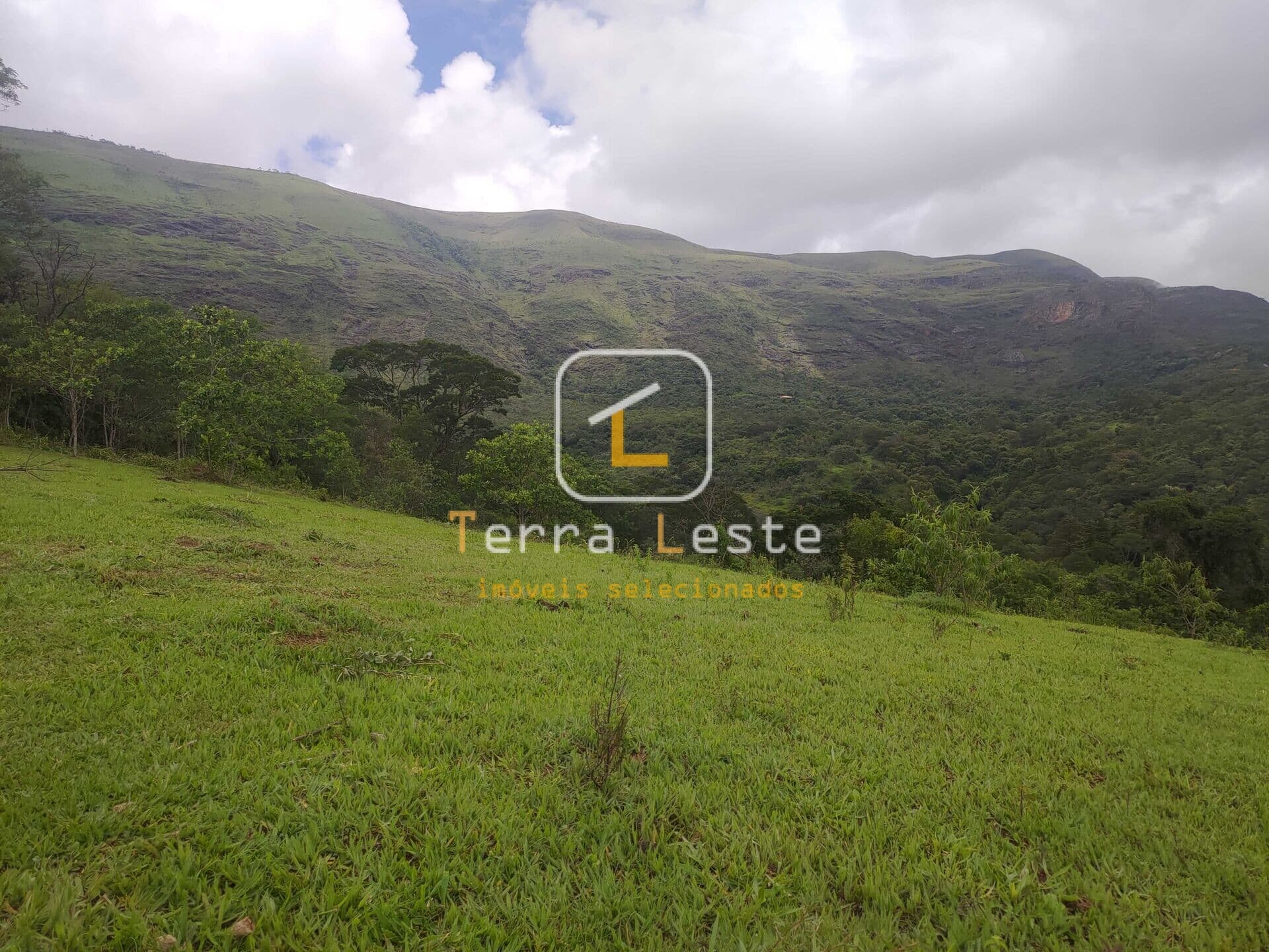 Lote/Terreno em Brumadinho - Campinho