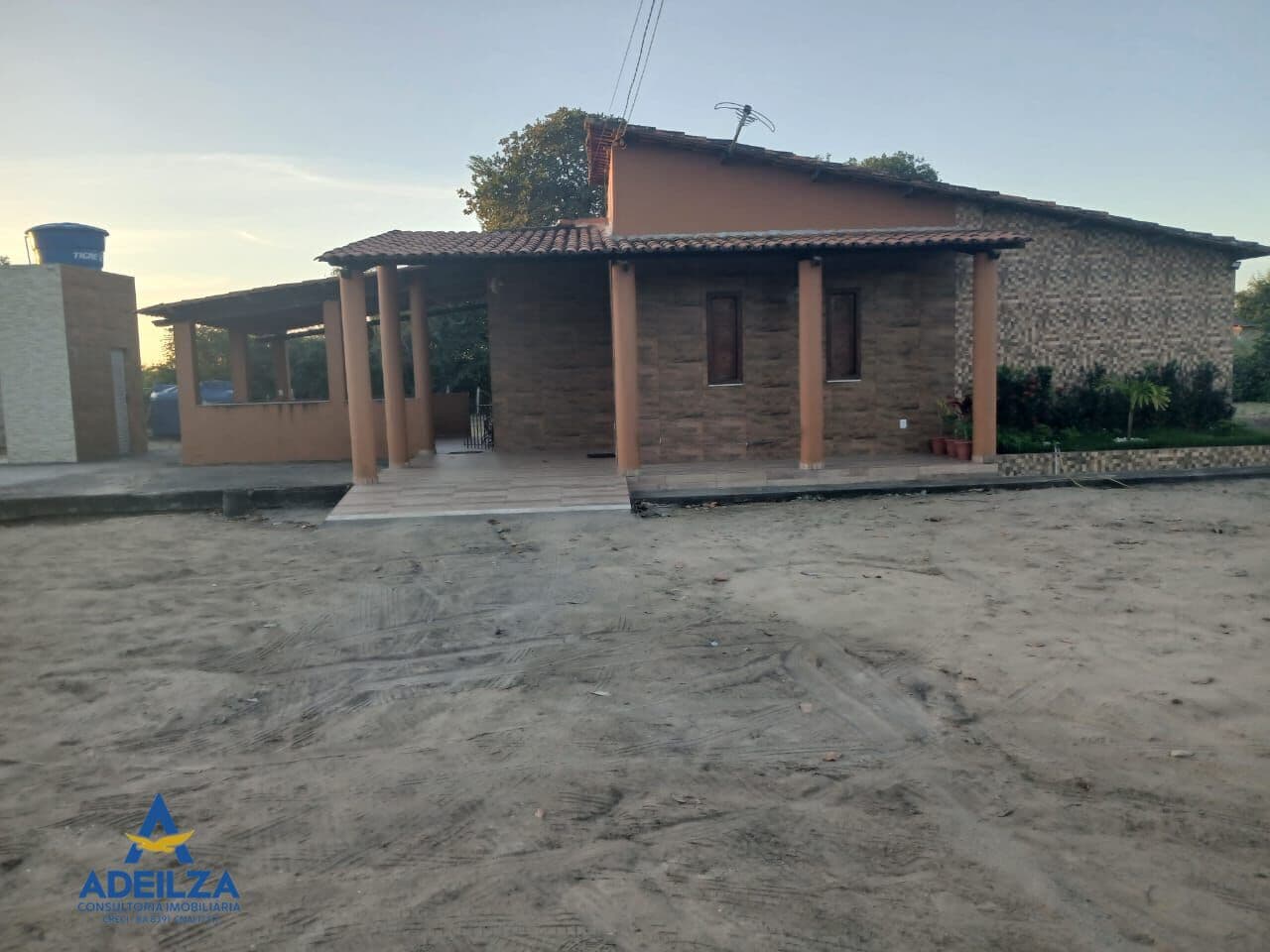 Fazenda/Sítios/Chácaras em Feira de Santana - Papagaio