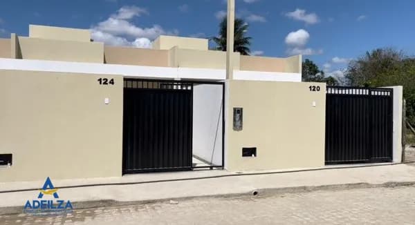 Casa em Feira de Santana - Mangabeira