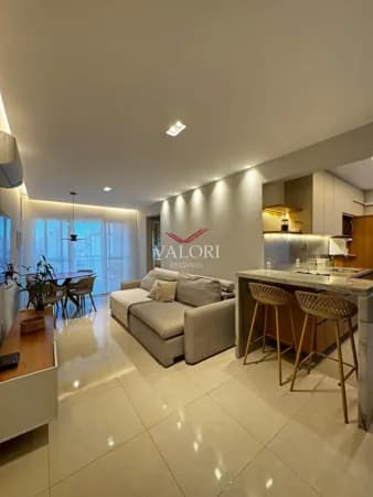 Apartamento 2 quartos 1 vaga de garagem próximo ao mar. Praia de Itapuã