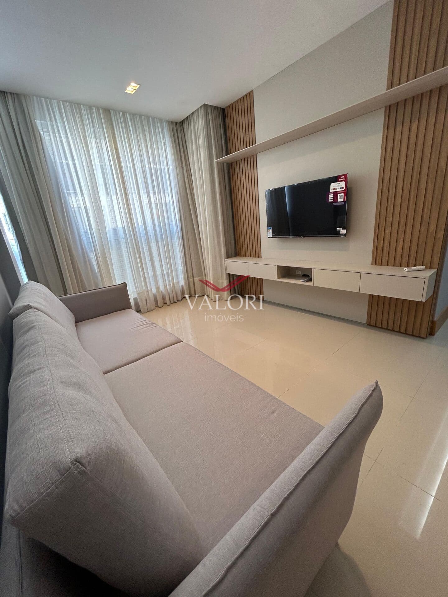 Apartamento de 3 quartos, pronto para morar na avenida da Praia da Costa