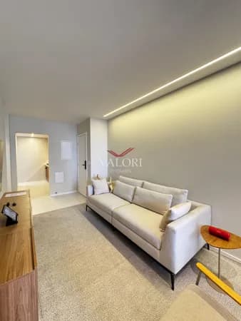 Apartamento 3 quartos 3 suítes 2 vagas de garagem, na Praia da Costa.