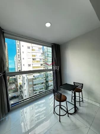 apartamento 3 quartos 1 suíte mobiliado com vista mar na Praia de Itapuã.