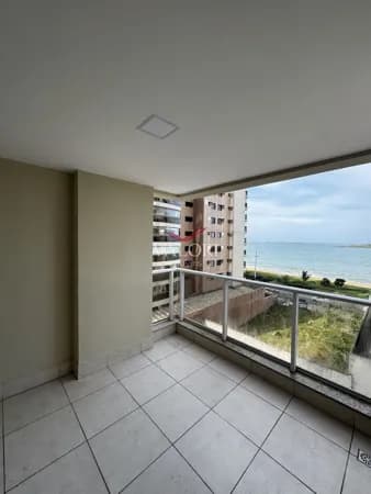 Apartamento 2 quartos 1 suíte com varanda vista mar infinita