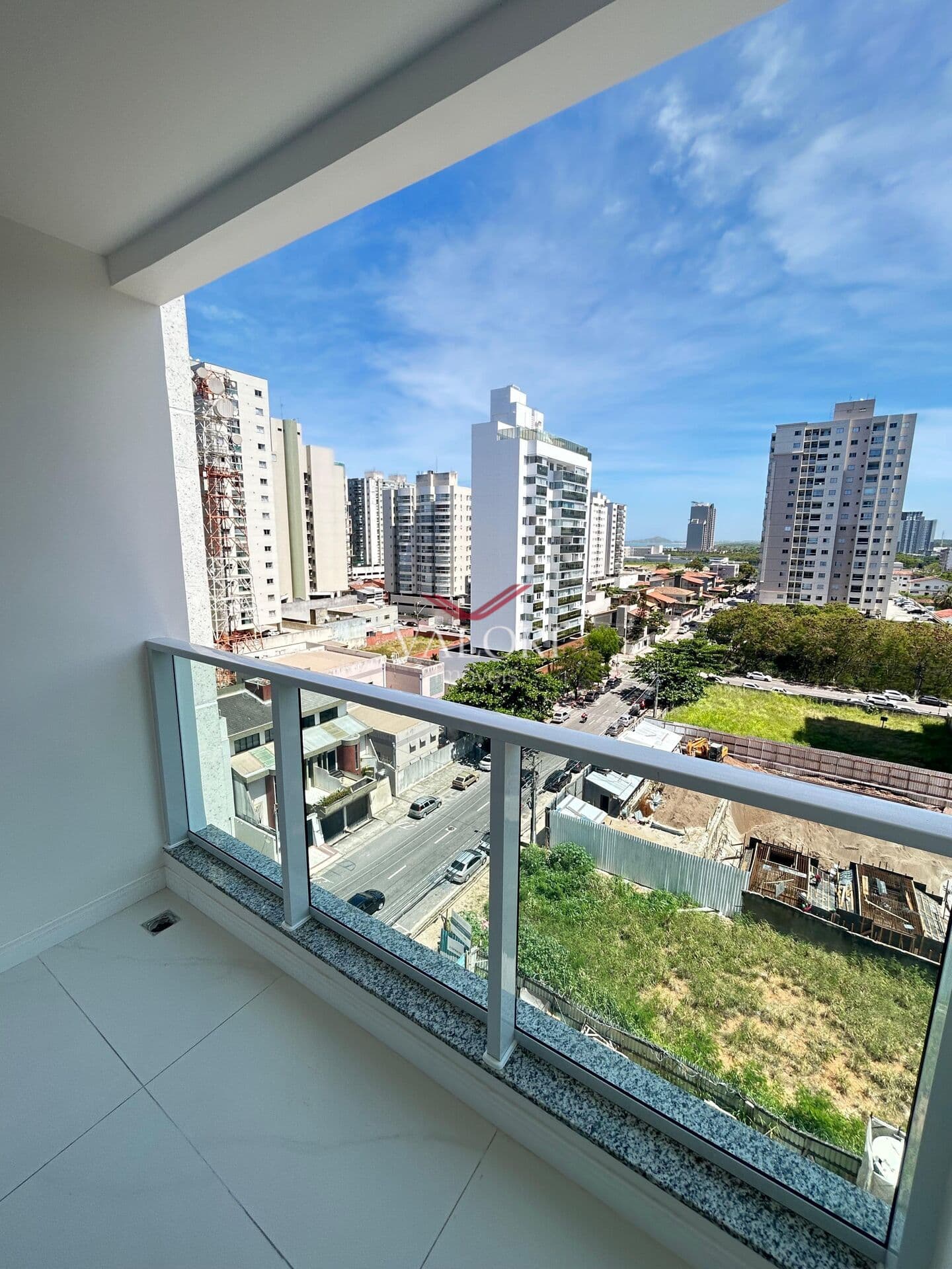 Apartamento 2 Quartos, sendo 1 Suíte Próxima a Praia da Itaparica