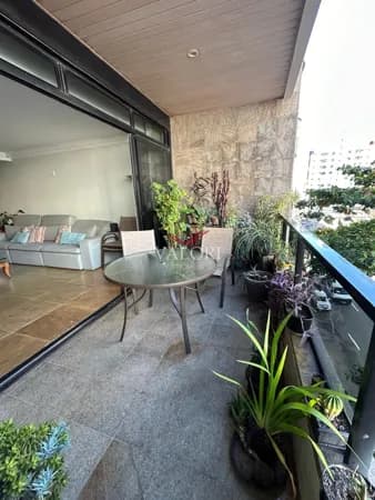 Apartamento 4 quartos na Praia da Costa