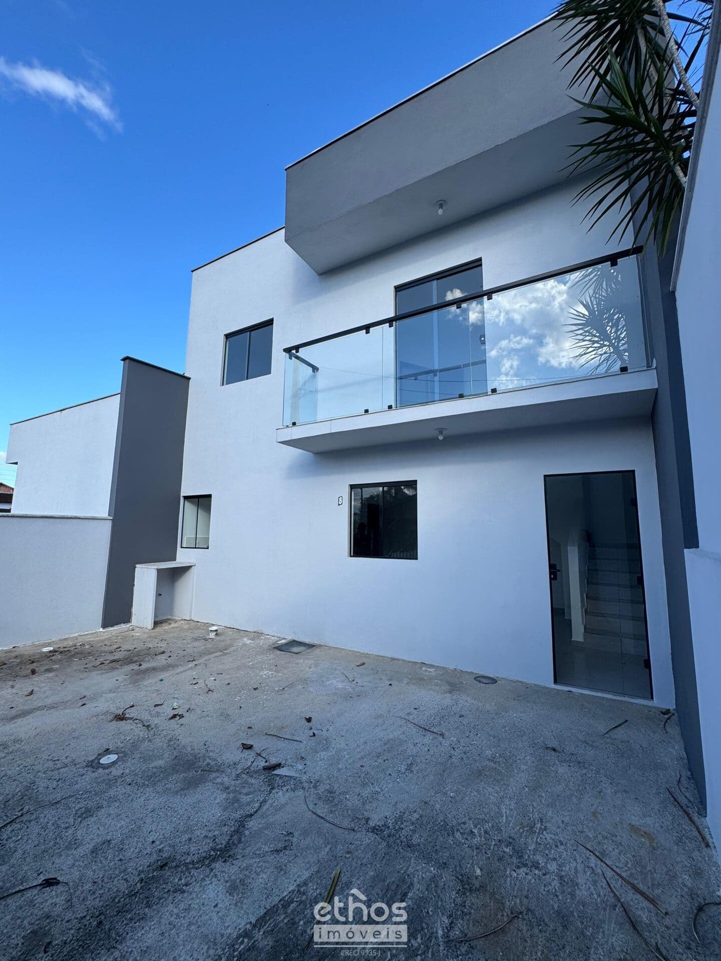 Duplex Amplo com 2 Quartos e Largura de 6,85m no Jarivatuba – Joinville