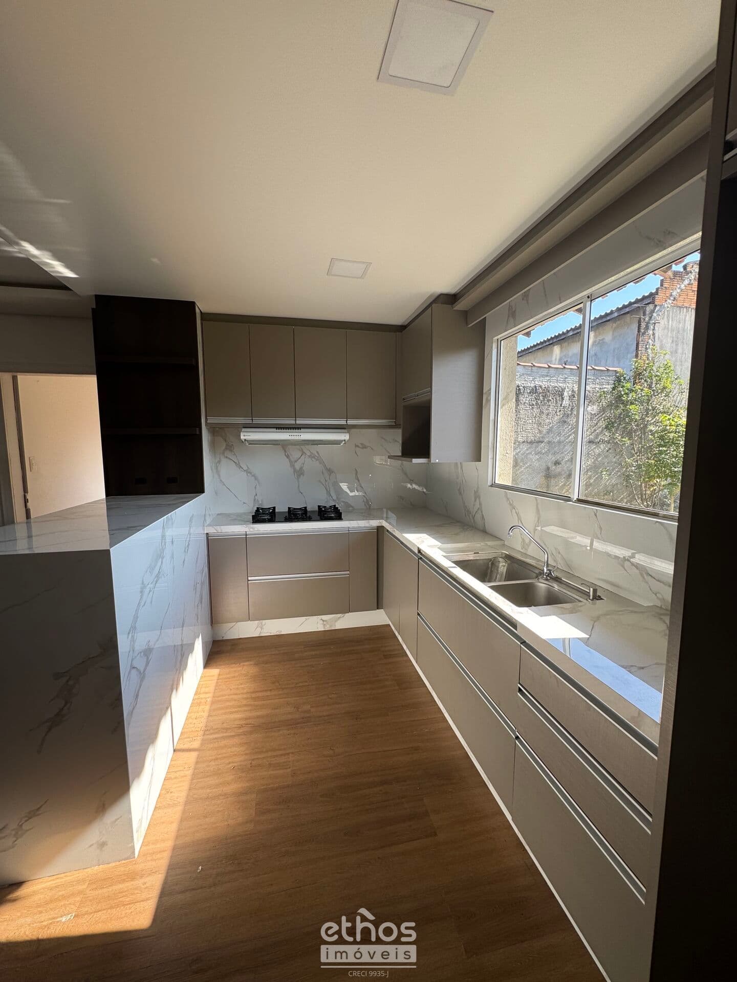 Casa de 144 m² à venda no Parque Guarani - 1 Suíte + 2 dormitórios
