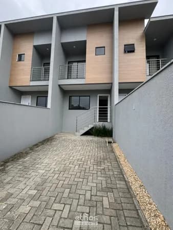 Sobrado Geminado em Floresta, Joinville/SC