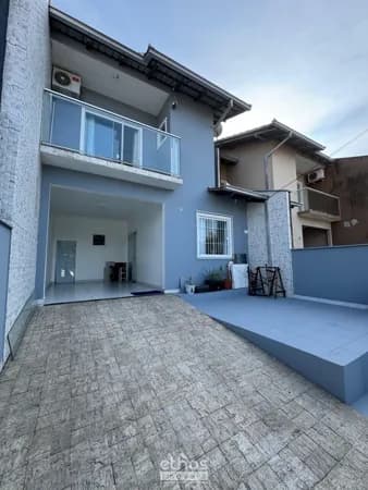 Sobrado Geminado em Nova Brasília, Joinville/SC