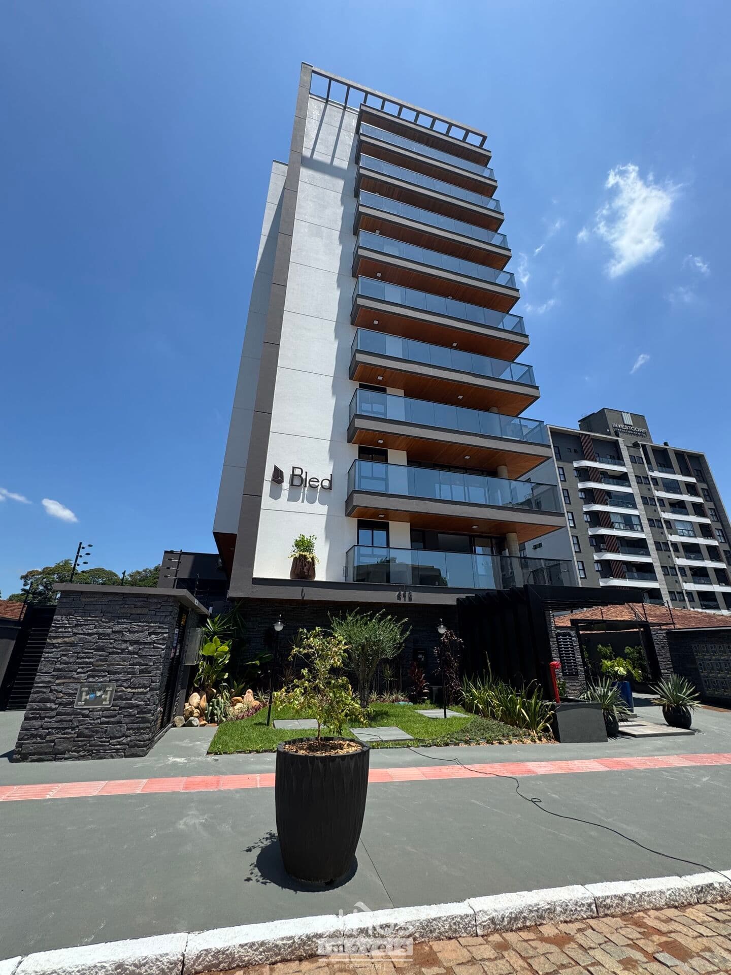 Apartamento com 2 Suítes no Edifício Bled – 83m² Privativos – Anita Garibaldi – Joinville