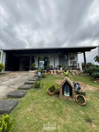 Casa Averbada Alvenaria em Costa e Silva, Joinville/SC