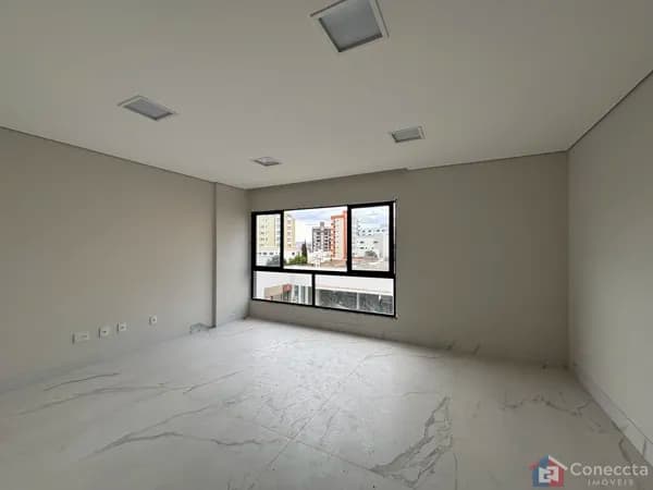 Apartamento à Venda no Centro de Patos de Minas – 3 Quartos, Suíte e 2 Vagas de Garagem