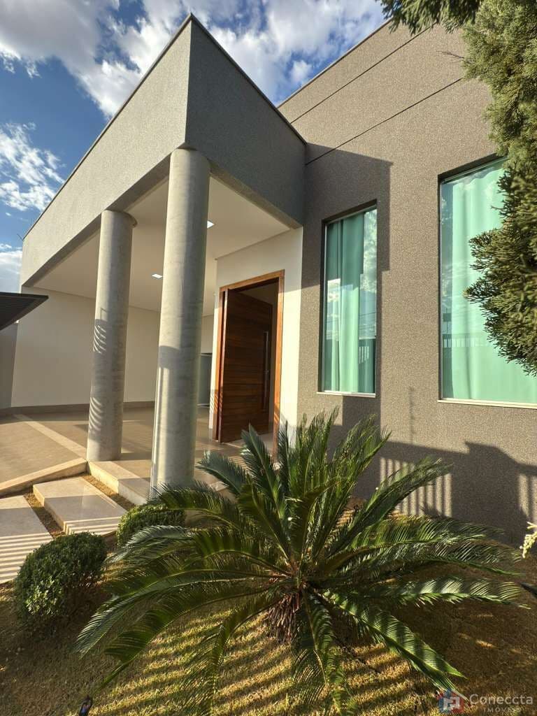 Casa para Alugar no Bairro Alto Limoeiro em Patos de Minas – Com Piscina Aquecida e Área Gourmet