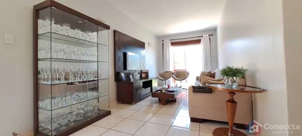 Casa ampla à venda no Bairro Eldorado em Patos de Minas – Com edícula independente!