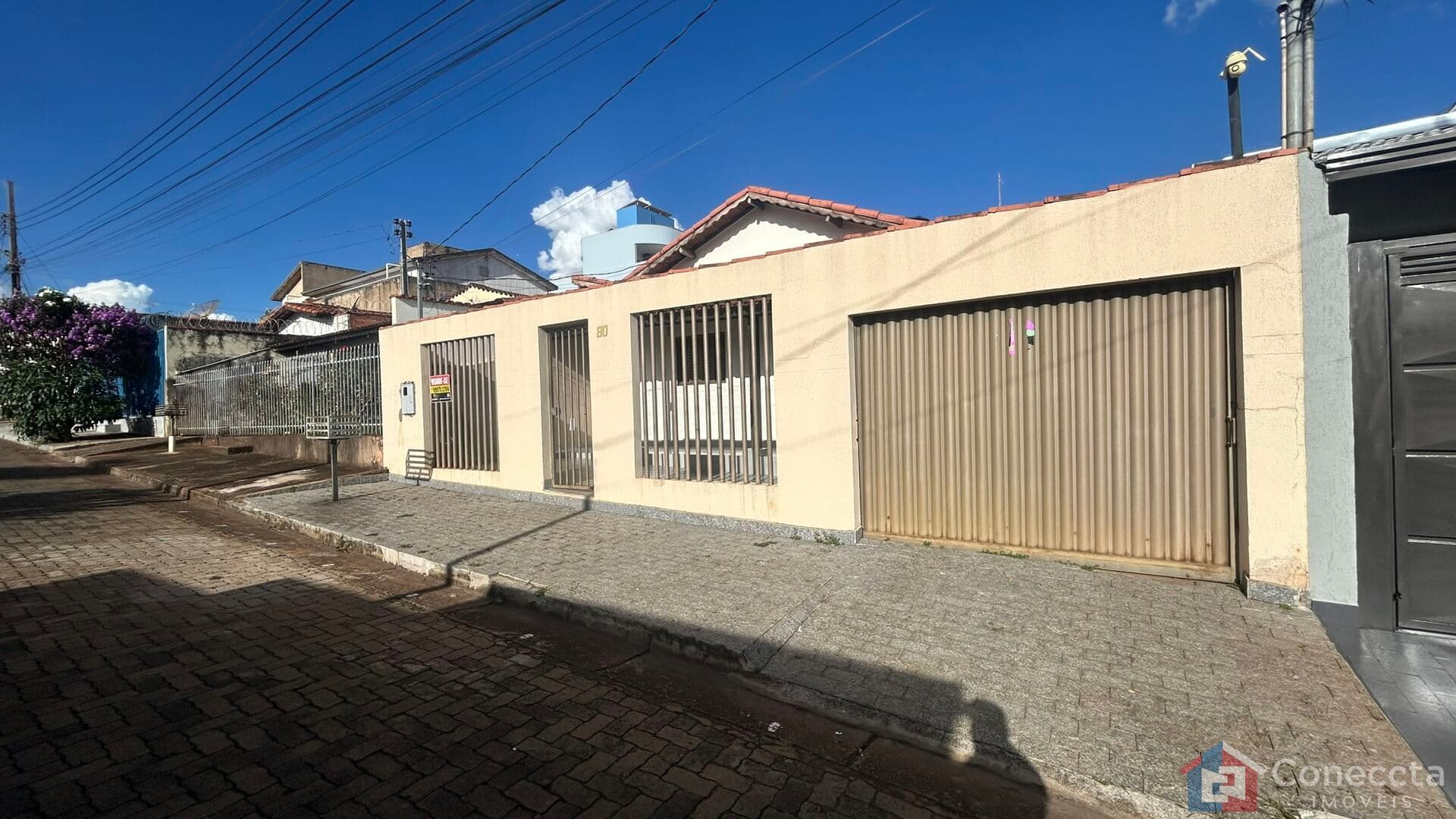 Casa à Venda no Bairro Nova Floresta – 3 Quartos, Suíte, Varanda Gourmet!
