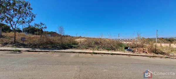 Terreno em Coração Eucarístico, Patos de Minas/MG