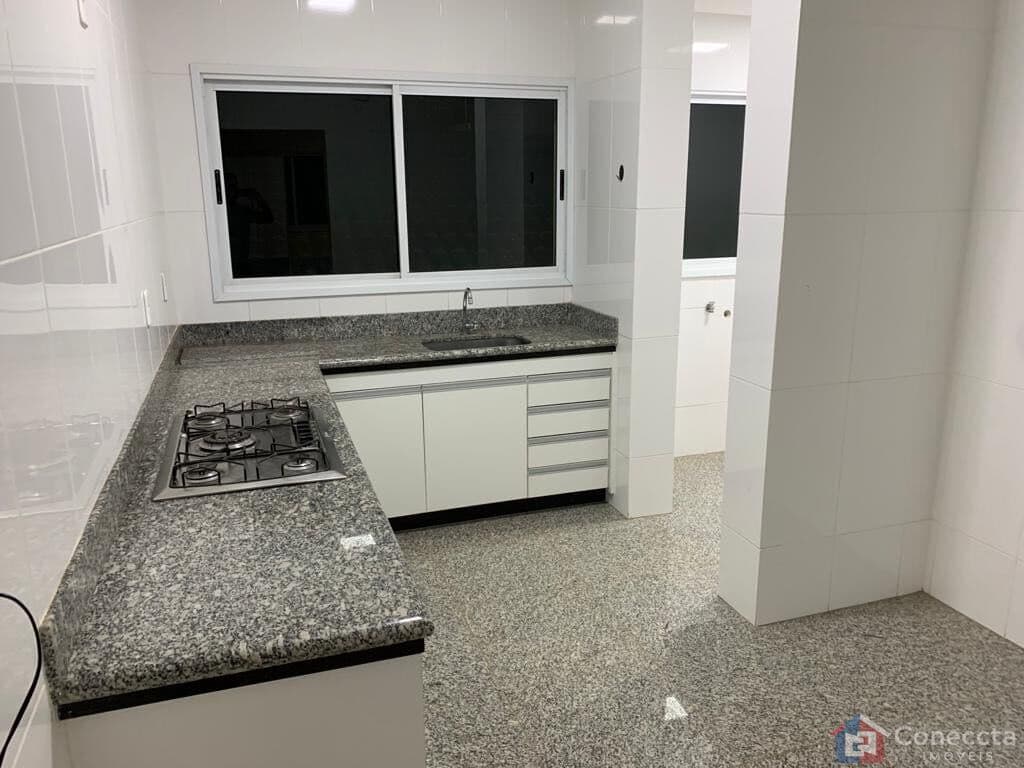 Apartamento à Venda no Cônego Getúlio – 3 Quartos, Suíte e Varanda