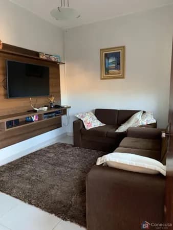 Casa Duplex à Venda no Bairro Vila Garcia – 3 Quartos, Suíte e 250m² – Patos de Minas