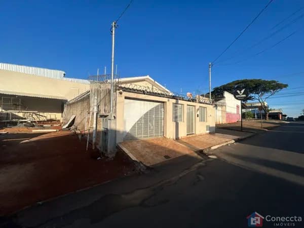 Casa à Venda no Bairro Sebastião Amorim – Patos de Minas-MG