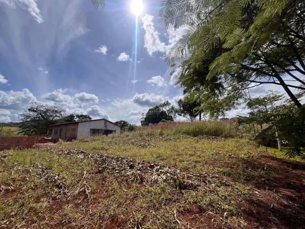 Terreno em Condomínio à Venda no Arraial dos Afonso em Patos de Minas MG | Lote Rural de 1.200m² com Poço Artesiano