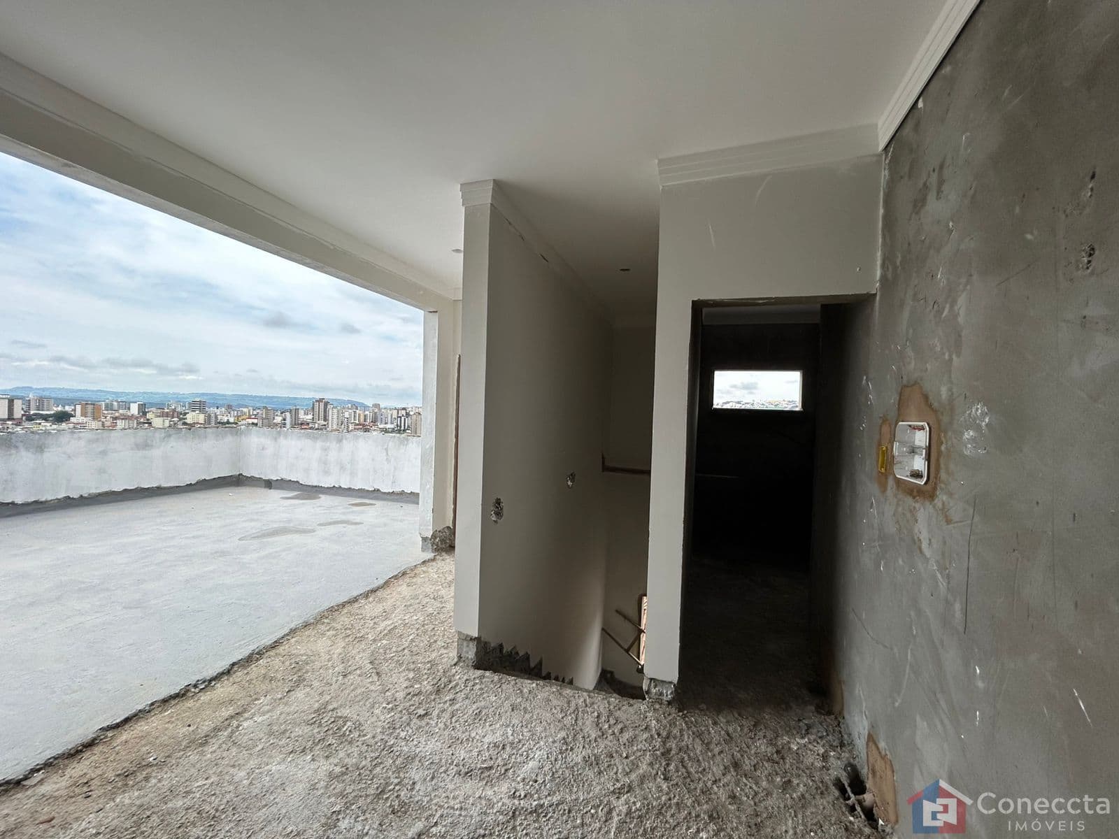 obertura de 149m² à Venda – 3 Quartos, Suíte e Área Gourmet – Patos de Minas
