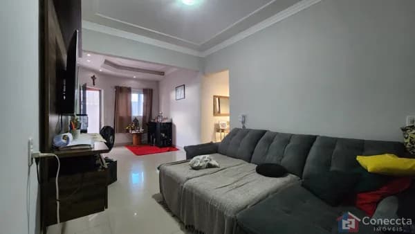 Casa à Venda no Alto Limoeiro em Patos de Minas | 3 Quartos e Terreno de 336m²