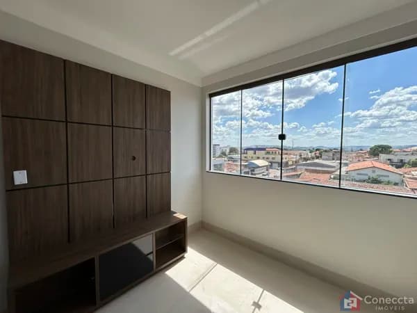 Apartamento à Venda na Vila Garcia em Patos de Minas – 2 Dormitórios e Suíte