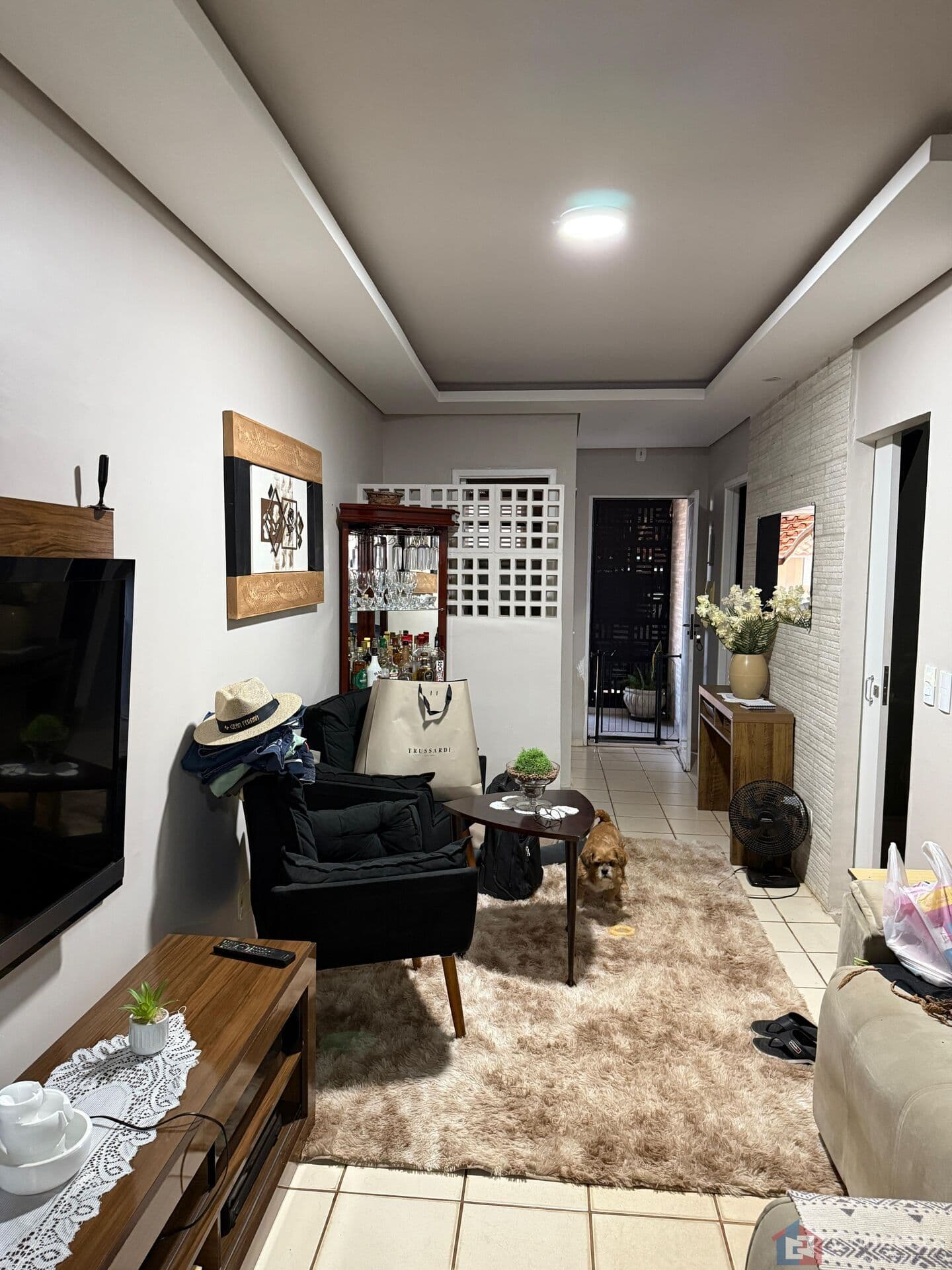 Casa à venda no Condomínio Moradas – 3 quartos, área gourmet e energia solar – Bairro Bela Vista, Patos de Minas