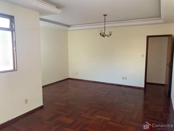 Apartamento à venda no Centro de Patos de Minas