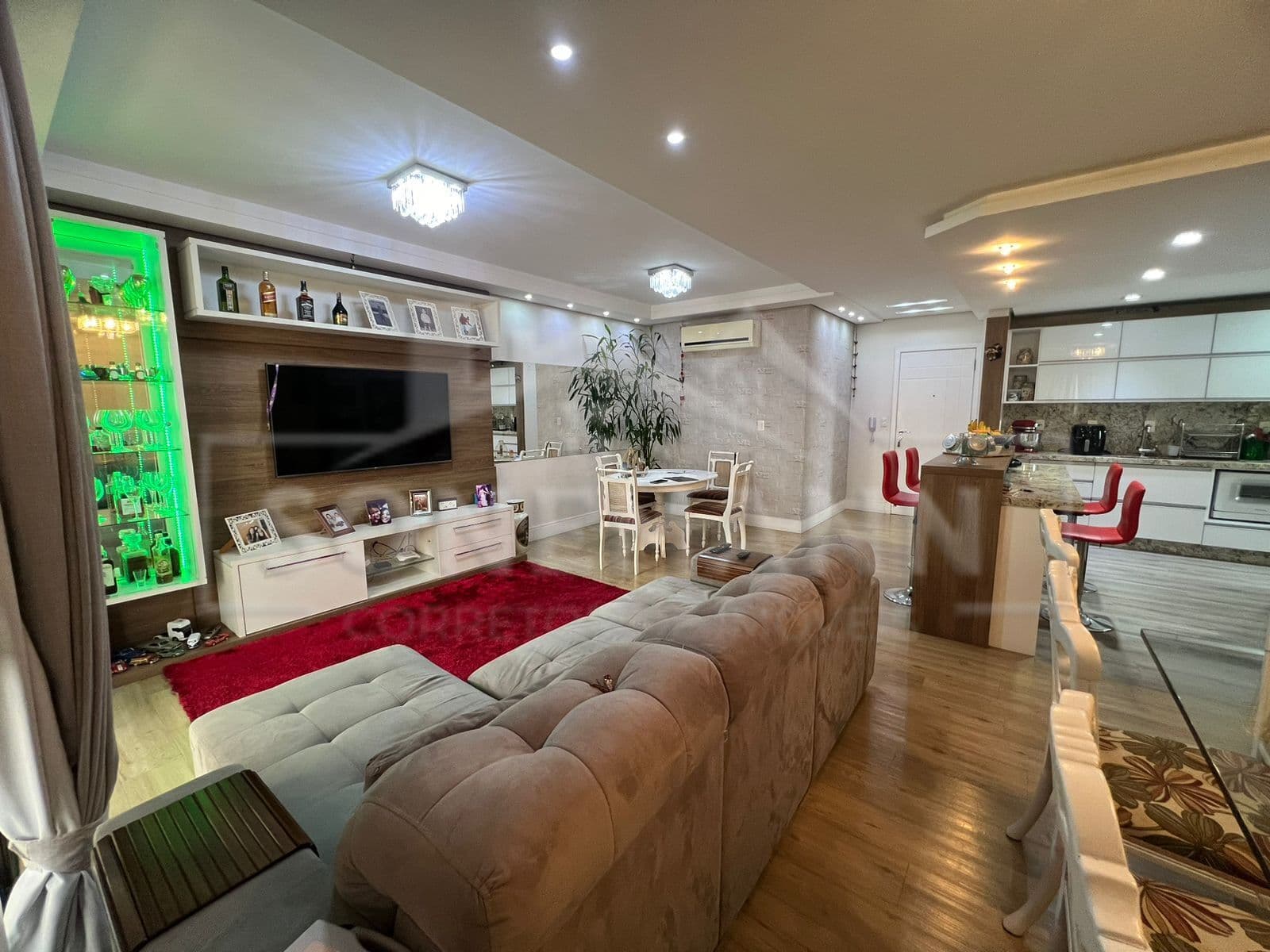 Apartamento em São José - Kobrasol