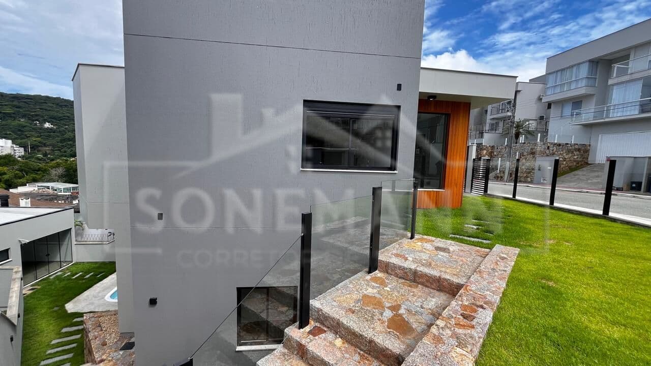 Casa em Florianópolis - Córrego Grande