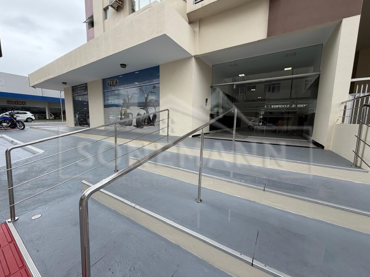 Sala/Conjunto em São José - Kobrasol