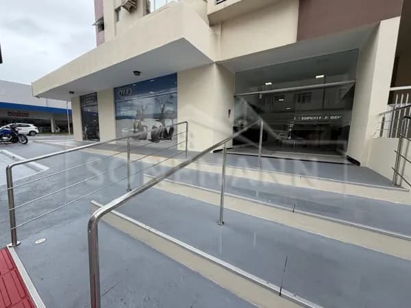Sala/Conjunto em São José - Kobrasol