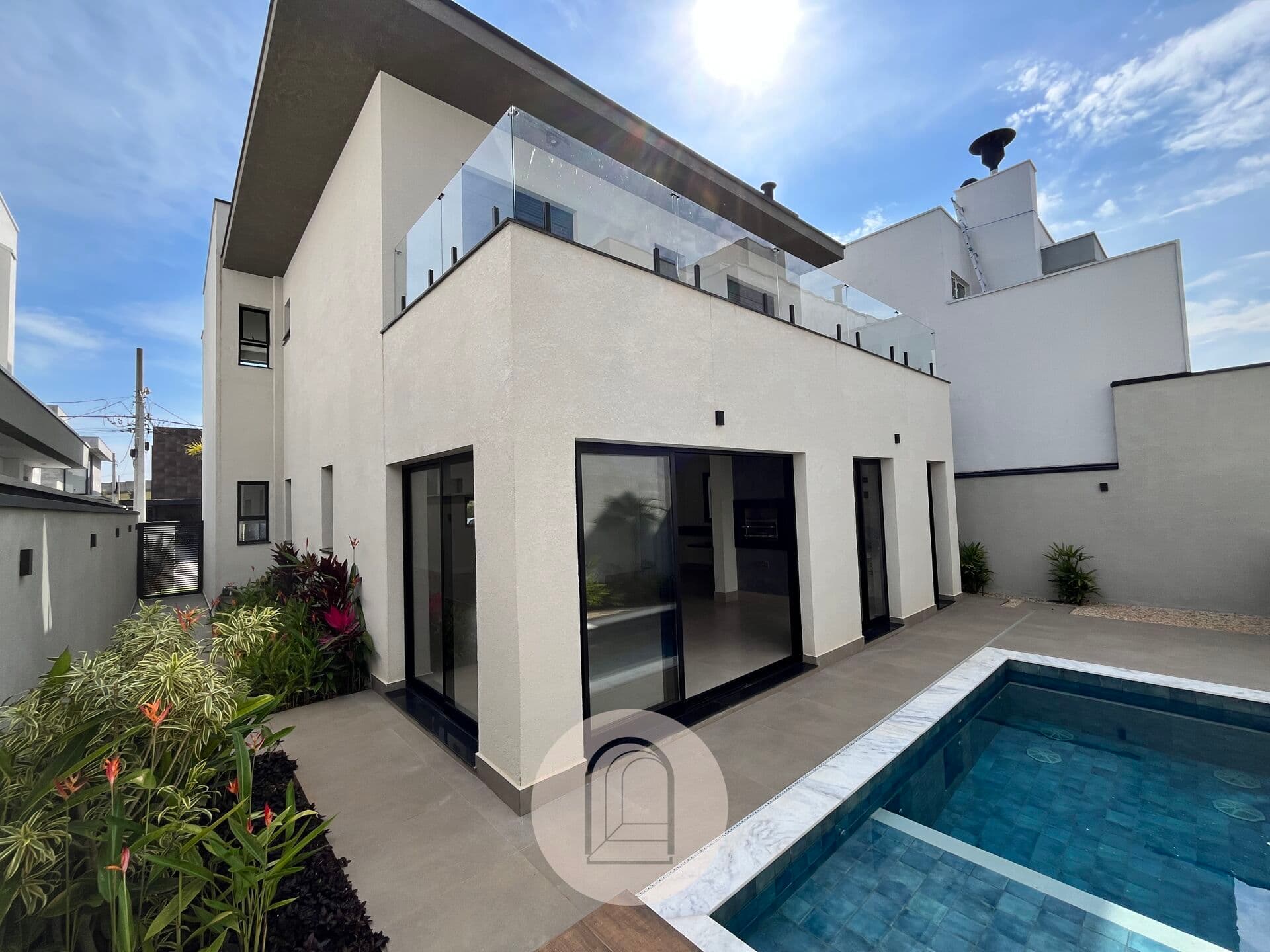 Casa com área gourmet integrada no Mosaico Essence