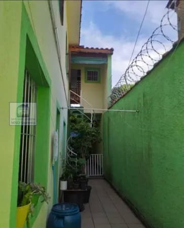 Sobrado Padrão para Venda em Jardim Pinheiros Guarulhos-SP