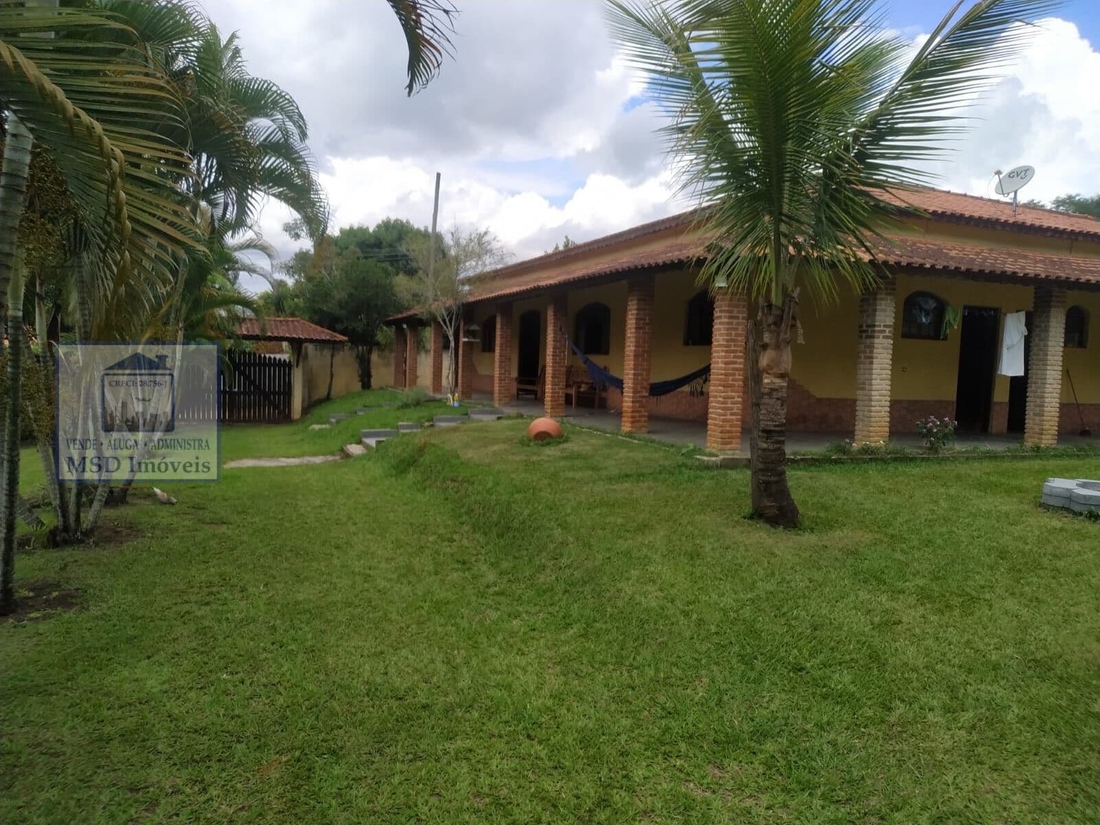 Fazenda/Sítios/Chácaras em Jacareí - Chácaras Rurais Guararema