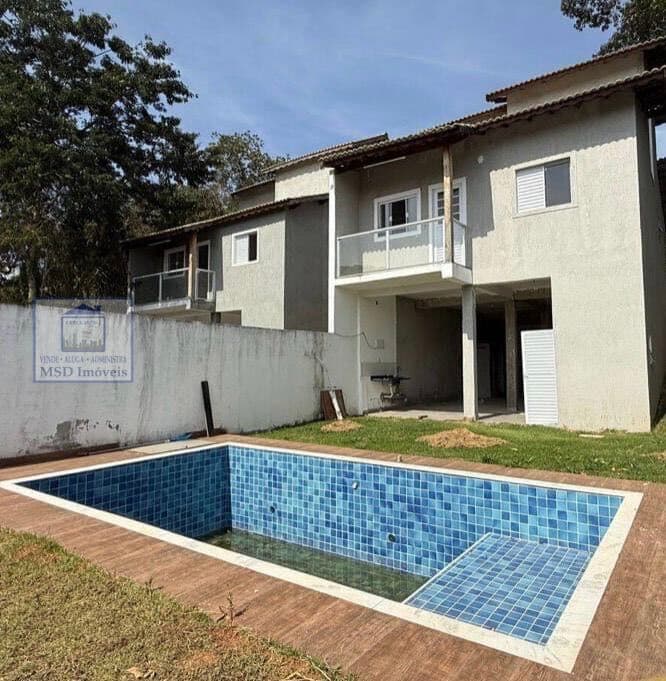 Sobrado Novo á venda em Terra Preta Mairiporã-SP